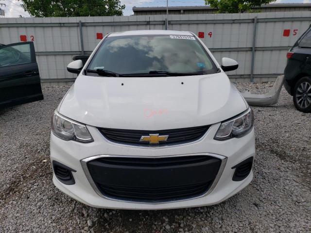 1G1JB5SHXJ4106070 - 2018 CHEVROLET SONIC LS WHITE photo 5