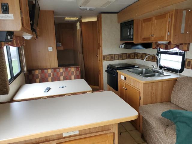 51V1M1K2XBW350618 - 2011 TRAIL KING R VISION WHITE photo 5