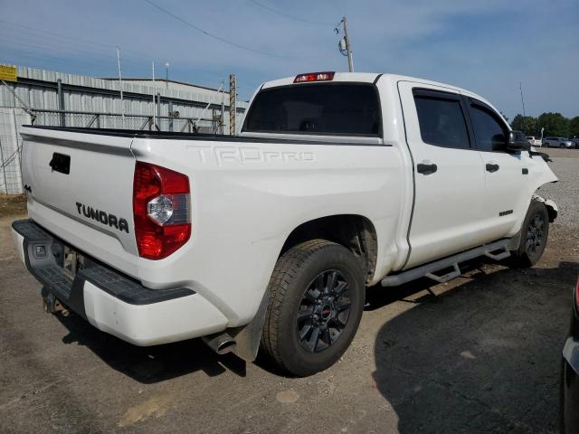 5TFDW5F19FX451442 - 2015 TOYOTA TUNDRA CREWMAX SR5 WHITE photo 3