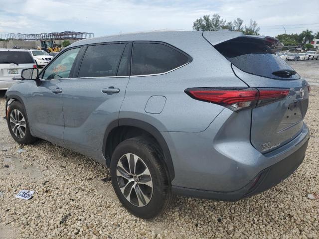 5TDGZRAH5NS104470 - 2022 TOYOTA HIGHLANDER XLE Gümüş foto 2