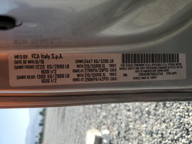 ZFBERFBB7H6D42749 - 2017 RAM PROMASTER SLT Сріблястий фото 13