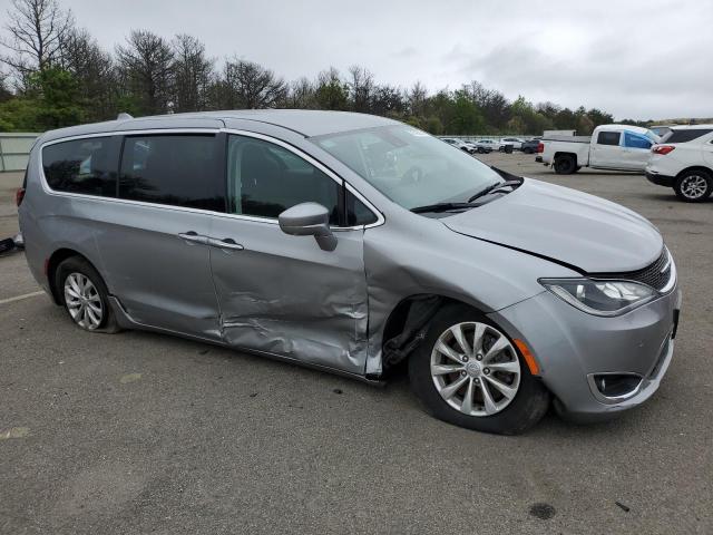 2C4RC1FG0KR610496 - 2019 CHRYSLER PACIFICA TOURING PLUS 灰色 照片 4