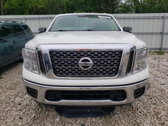 1N6AA1EJ4HN542058 - 2017 NISSAN TITAN S WHITE photo 5