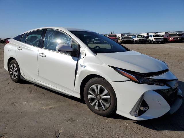 JTDKARFP4H3056063 - 2017 TOYOTA PRIUS PRIM 白色 照片 4