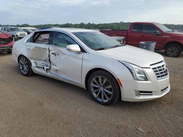 2G61P5S38D9177205 - 2013 CADILLAC XTS LUXURY COLLECTION WHITE photo 4