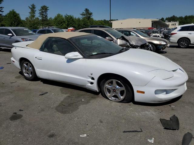 2G2FS32K412144689 - 2001 PONTIAC FIREBIRD WHITE photo 4