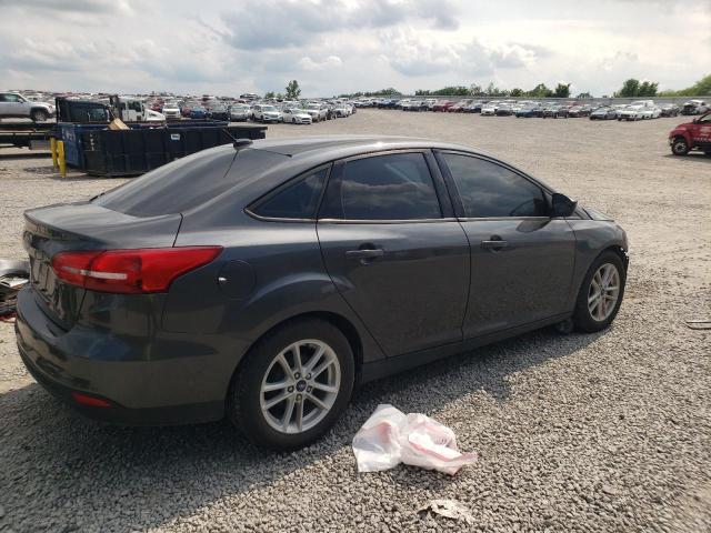 1FADP3F25JL207903 - 2018 FORD FOCUS SE ნაცრისფერი ფოტო 3