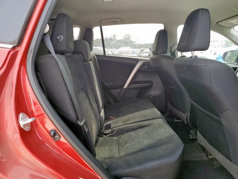 2T3ZFREV7HW331759 - 2017 TOYOTA RAV4 LE Qırmızı foto 11