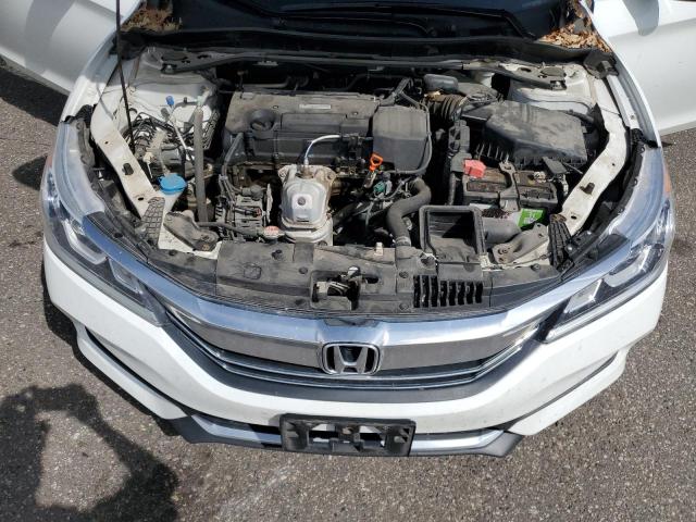 1HGCR2F55GA187470 - 2016 HONDA ACCORD SPORT 白色 照片 11