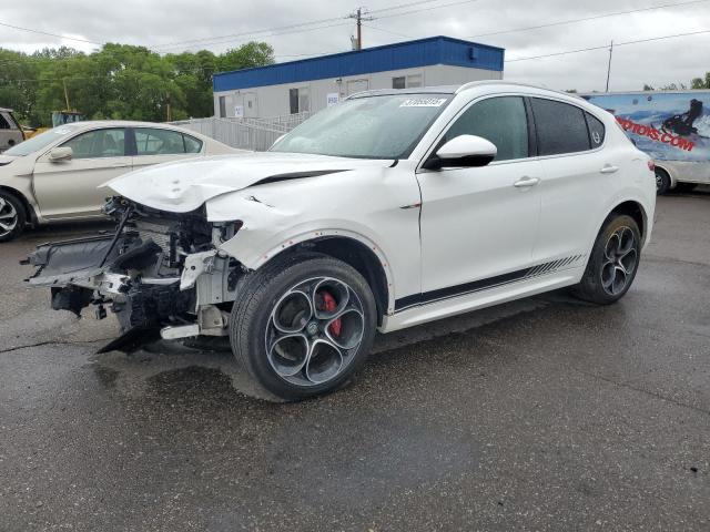 ZASPAKBN6L7C98122 - 2020 ALFA ROMEO STELVIO TI თეთრი ფოტო 1