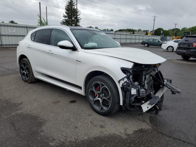 ZASPAKBN6L7C98122 - 2020 ALFA ROMEO STELVIO TI თეთრი ფოტო 4