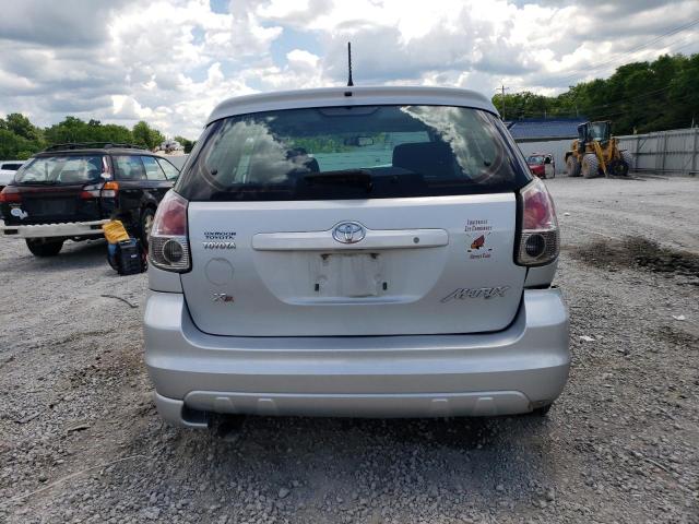 2T1KR30E16C619877 - 2006 TOYOTA COROLLA MA XR SILVER photo 6