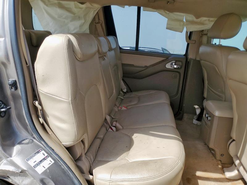 5N1AR18U25C776865 - 2005 NISSAN PATHFINDER LE GOLD photo 11