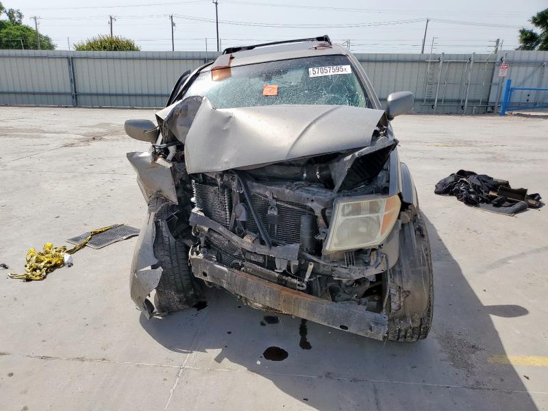 5N1AR18U25C776865 - 2005 NISSAN PATHFINDER LE GOLD photo 5