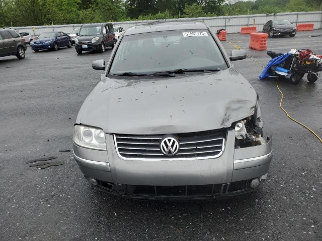 WVWRH63B81P096596 - 2001 VOLKSWAGEN PASSAT GLX Boz foto 5