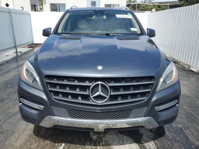 4JGDA5HBXDA138965 - 2013 MERCEDES-BENZ ML 350 4MATIC GRAY photo 5