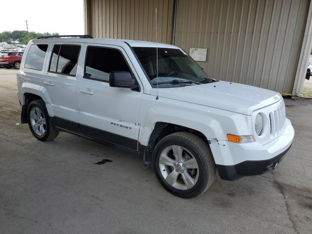 1C4NJPFA1ED576630 - 2014 JEEP PATRIOT LATITUDE WHITE photo 4