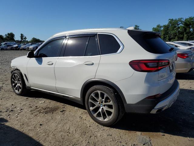 5UXCR6C00L9B94614 - 2020 BMW X5 XDRIVE40I WHITE photo 2