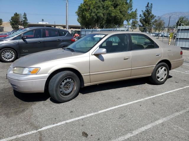 1997 TOYOTA CAMRY LE, 
