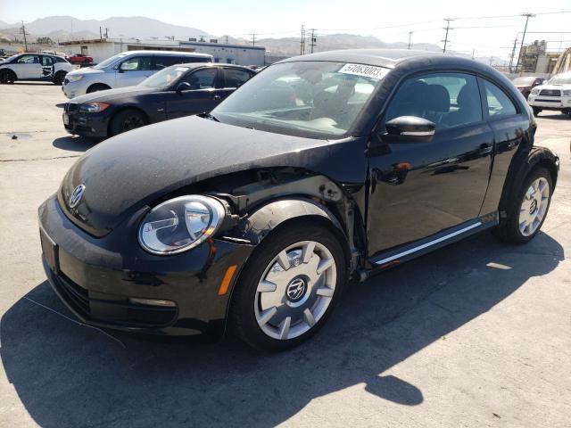 3VWJ17AT4GM603105 - 2016 VOLKSWAGEN BEETLE SE BLACK photo 1