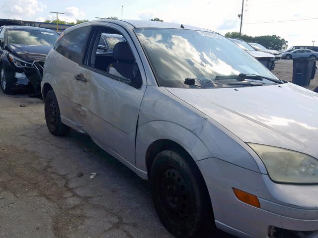 1FAHP31N86W237938 - 2006 FORD FOCUS ZX3  photo 9