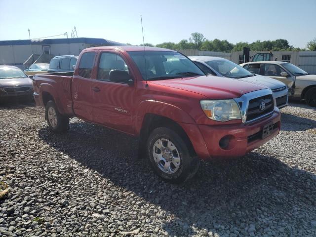 5TETX62NX7Z393455 - 2007 TOYOTA TACOMA PRERUNNER ACCESS CAB RED photo 4