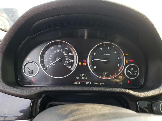 5UXWX9C5XG0D81210 - 2016 BMW 1 SERIES XDRIVE28I Weiß Foto 9