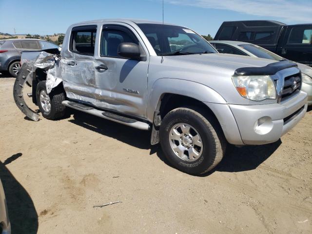 5TEJU62N65Z134443 - 2005 TOYOTA TACOMA DOUBLE CAB PRERUNNER SILVER photo 4