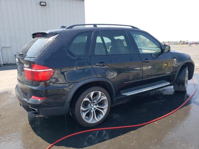5UXZV8C50D0C15321 - 2013 BMW X5 XDRIVE50I BLACK photo 3