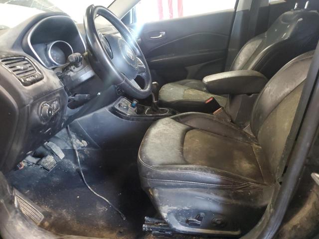 3C4NJDBB9KT652985 - 2019 JEEP COMPASS LATITUDE Schwarz Foto 7