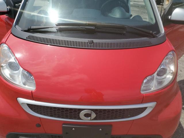 WMEEJ3BA6FK812945 - 2015 SMART FORTWO PURE RED photo 11