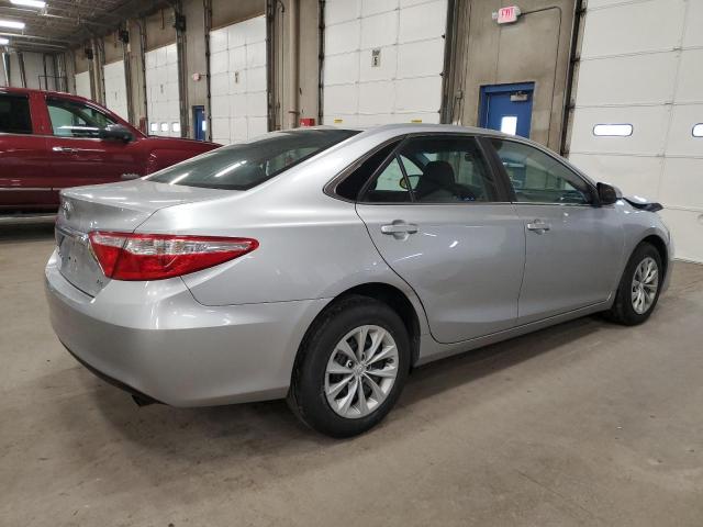 4T1BF1FK6HU426183 - 2017 TOYOTA CAMRY LE SILVER photo 3
