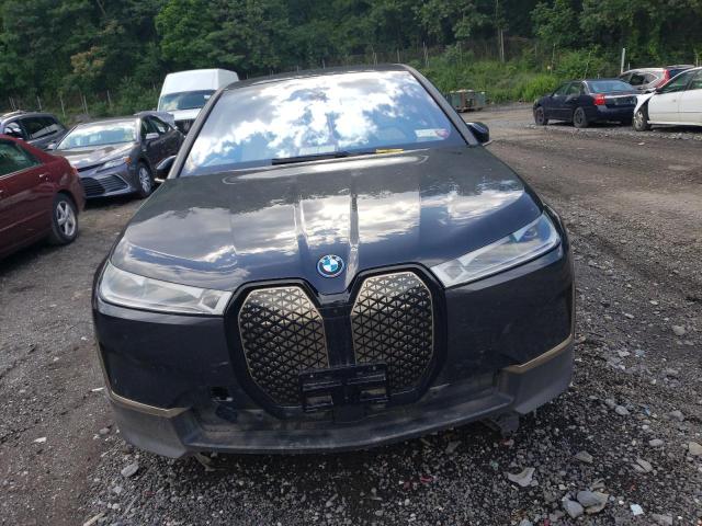 WB523CF05PCL62449 - 2023 BMW IX XDRIVE50 GRAY photo 5