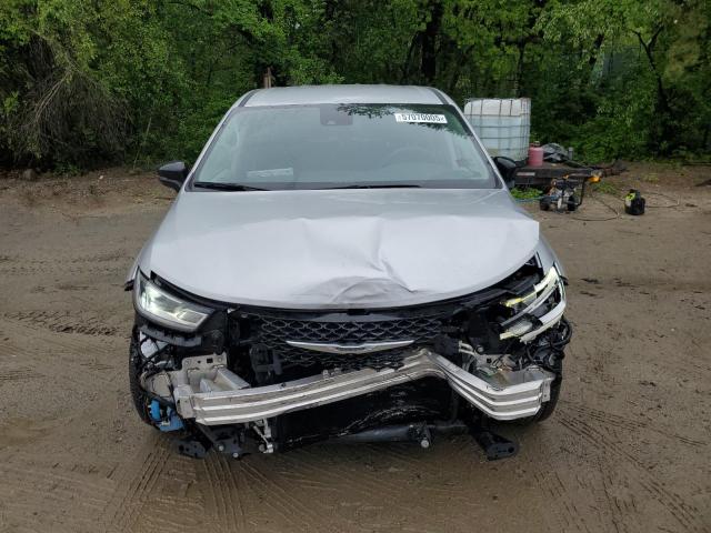 2C4RC1BG8RR154943 - 2024 CHRYSLER PACIFICA TOURING L SILVER photo 5