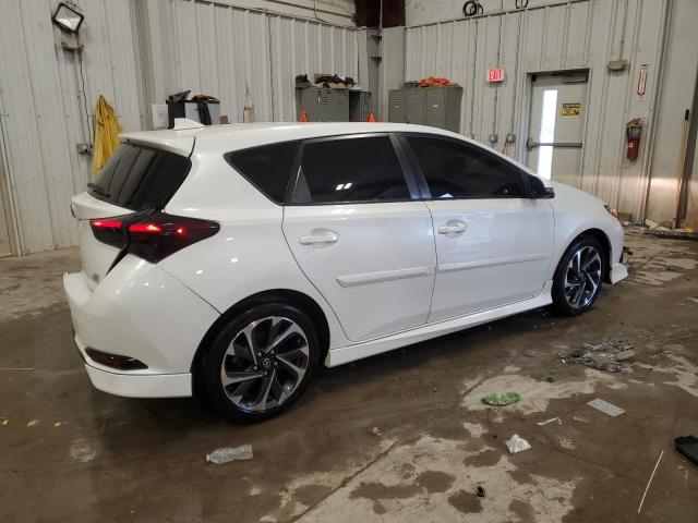 JTNKARJE0GJ508859 - 2016 TOYOTA SCION IM WHITE photo 3