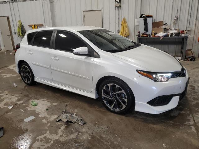 JTNKARJE0GJ508859 - 2016 TOYOTA SCION IM WHITE photo 4