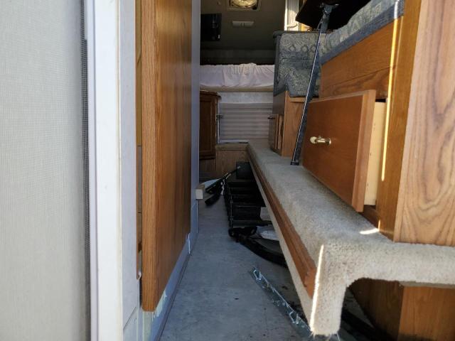 1NCB1150140102712 - 2004 ARTC CAMPER WHITE photo 5