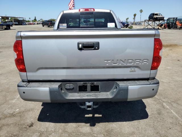 5TFRY5F19HX218275 - 2017 TOYOTA TUNDRA DOUBLE CAB SR/SR5 SILVER photo 6