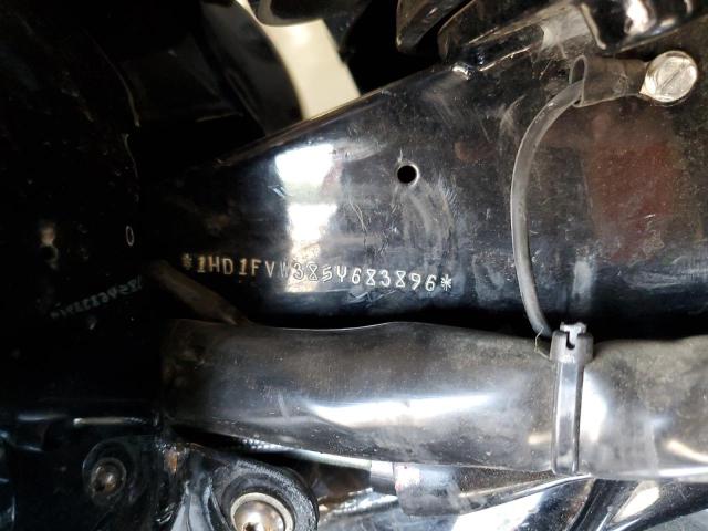 1HD1FVW385Y683896 - 2005 HARLEY-DAVIDSON FLHTI BLACK photo 10