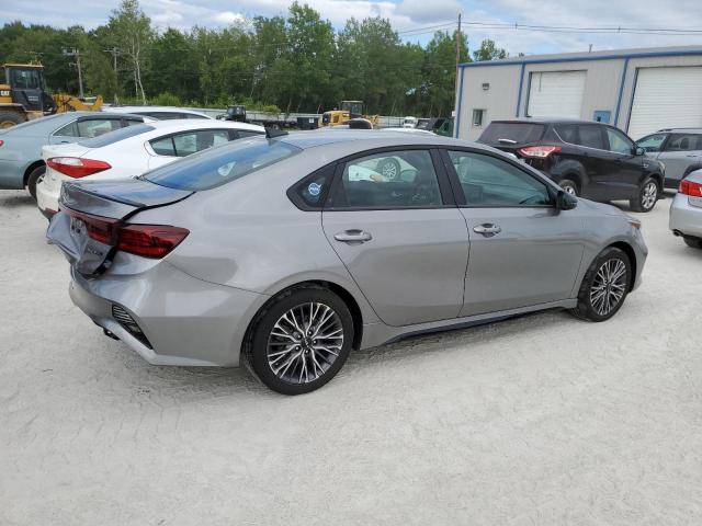 3KPF54AD7NE499303 - 2022 KIA FORTE GT LINE GRAY photo 3