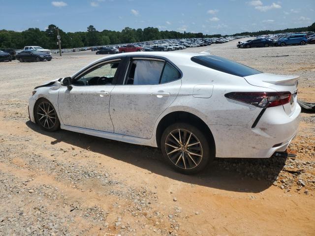 4T1G11AK4PU728663 - 2023 TOYOTA CAMRY SE NIGHT SHADE WHITE photo 2