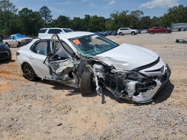 4T1G11AK4PU728663 - 2023 TOYOTA CAMRY SE NIGHT SHADE WHITE photo 4