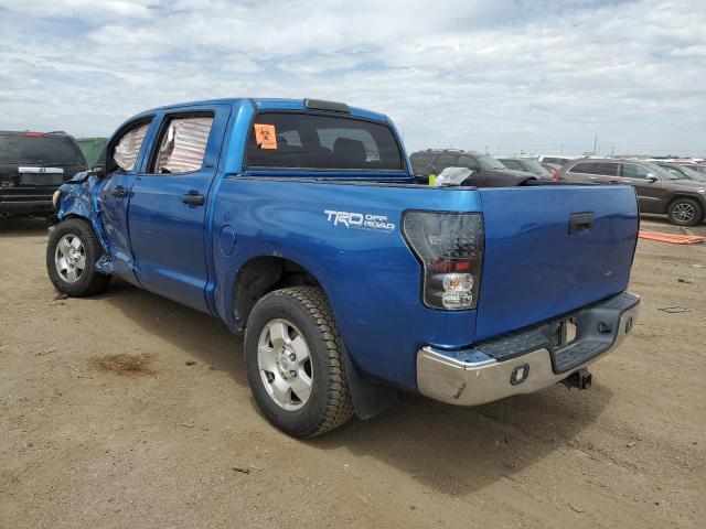 5TFDV54158X039401 - 2008 TOYOTA TUNDRA CREWMAX BLUE photo 2