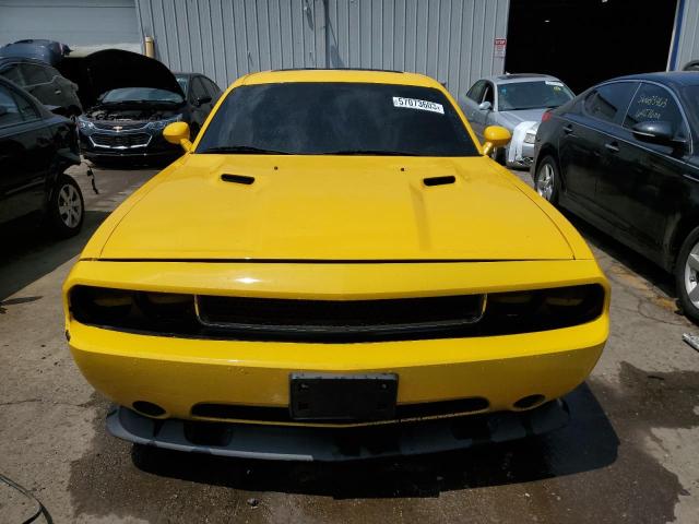 2C3CDYCJ3CH254245 - 2012 DODGE CHALLENGER SRT-8 YELLOW photo 5