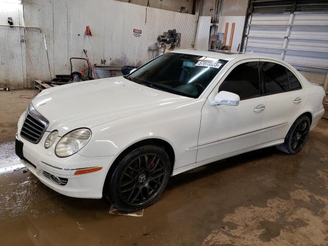 WDBUF90X97B128185 - 2007 MERCEDES-BENZ E 550 4MATIC WHITE photo 1