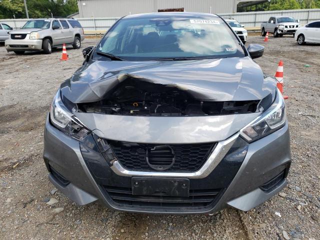 3N1CN8EV6ML880683 - 2021 NISSAN VERSA SV GRAY photo 5