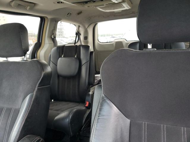 2C4RC1CG8ER232503 - 2014 CHRYSLER TOWN & COU TOURING L SILVER photo 10