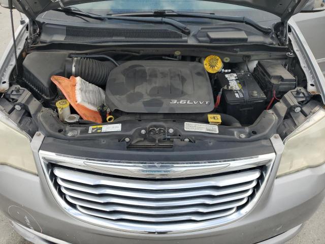 2C4RC1CG8ER232503 - 2014 CHRYSLER TOWN & COU TOURING L SILVER photo 12