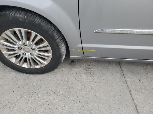 2C4RC1CG8ER232503 - 2014 CHRYSLER TOWN & COU TOURING L SILVER photo 13