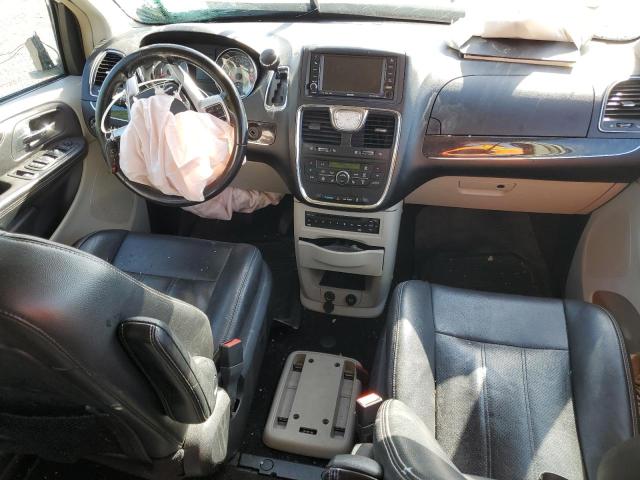 2A4RR8DG1BR715732 - 2011 CHRYSLER TOWN & COU TOURING L WHITE photo 8